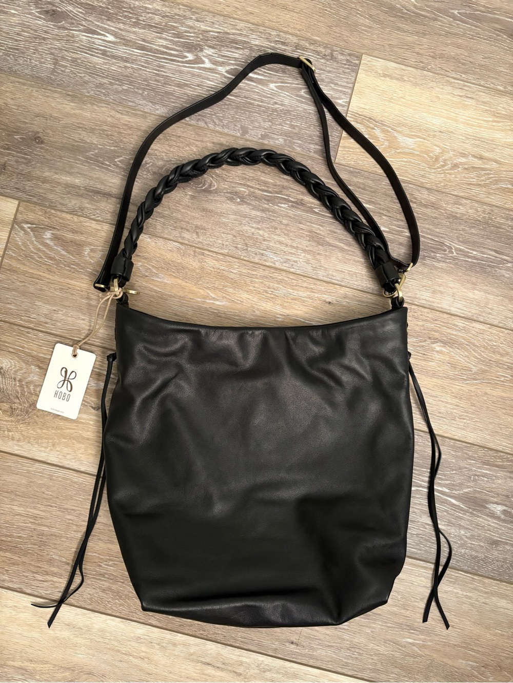 HOBO Lindley Hobo bag in smooth black leather NWT!